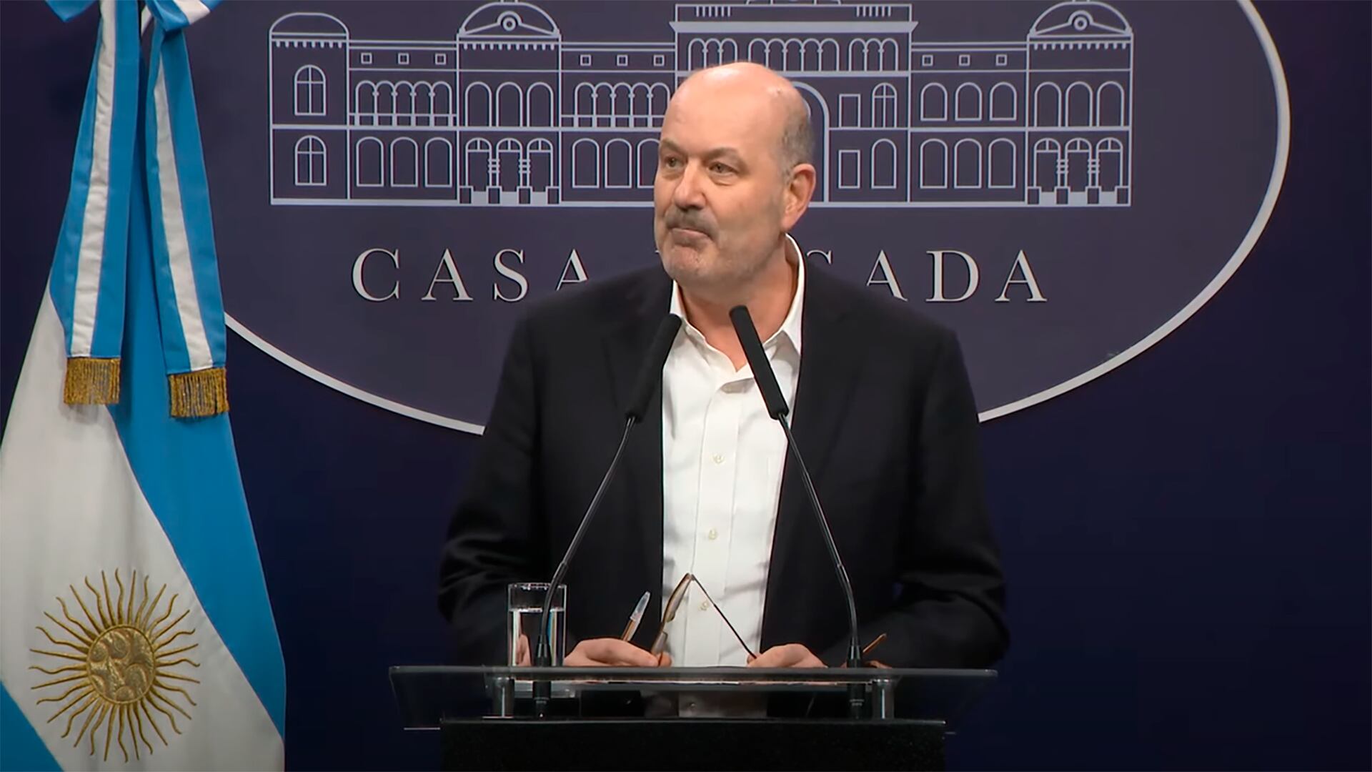 El ministro de Desregulación y Transformación del Estado, Federico Sturzenegger, durante una conferencia en Casa Rosada en octubre de 2024