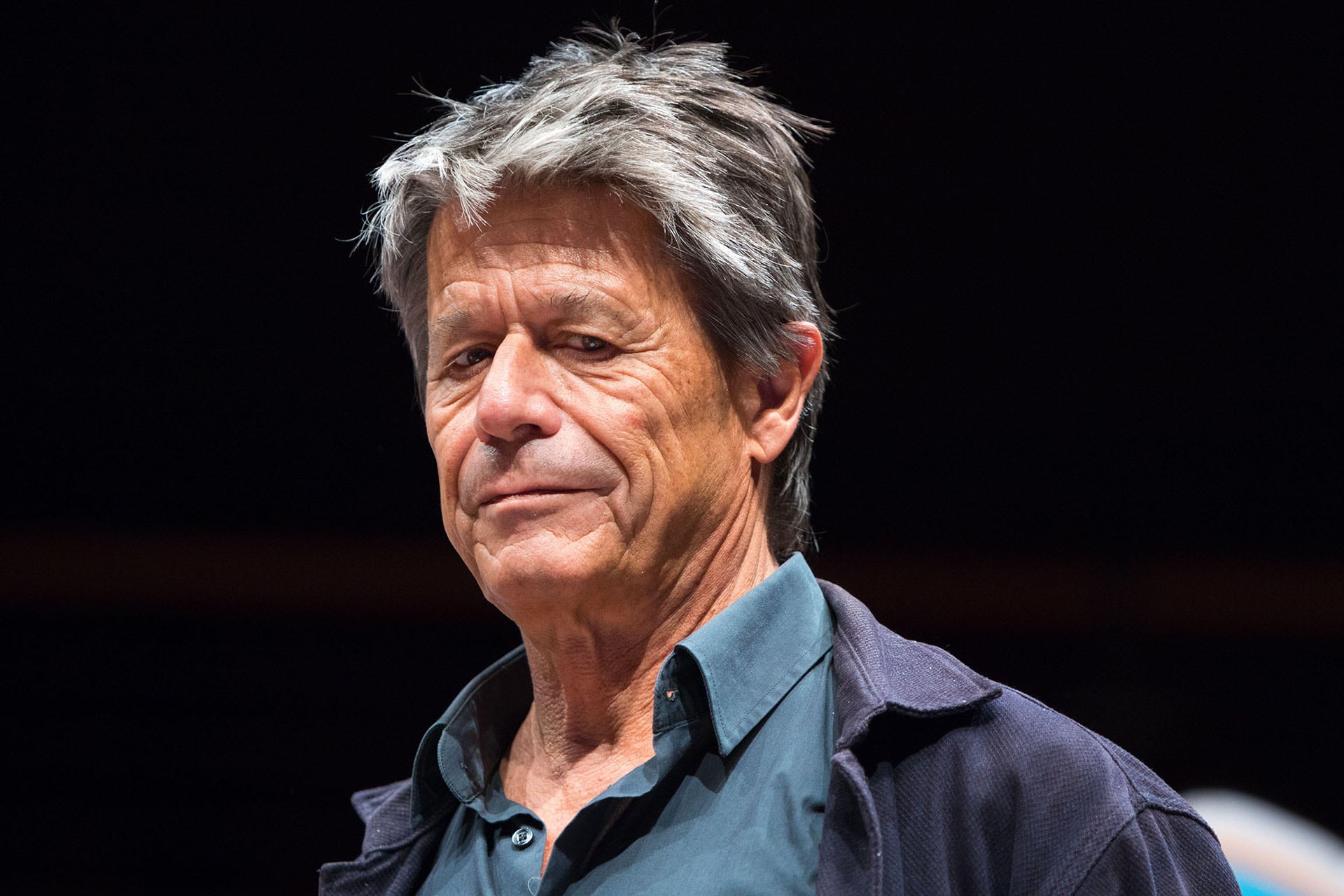 Carrère en Italy, en mayo de 2025, durante la Feria del libro de Turín. (Grosby)