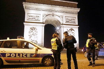 Las medidas de control se extenderán a más territorios en Francia (REUTERS/Charles Platiau)