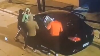 Cuatro delincuentes le robaron a una familia en La Matanza