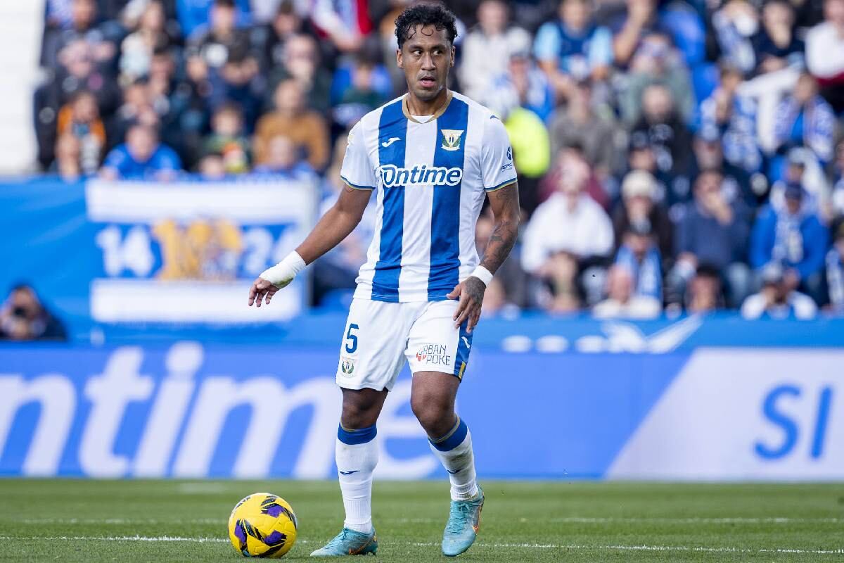 Renato Tapia disputó los 90 minutos del encuentro entre CD Leganés y la UD Las Palmas en el Estadio de Gran Canaria: IMAGO