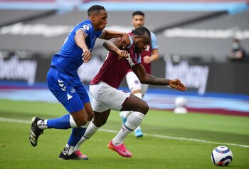 Soccer Football - Premier League