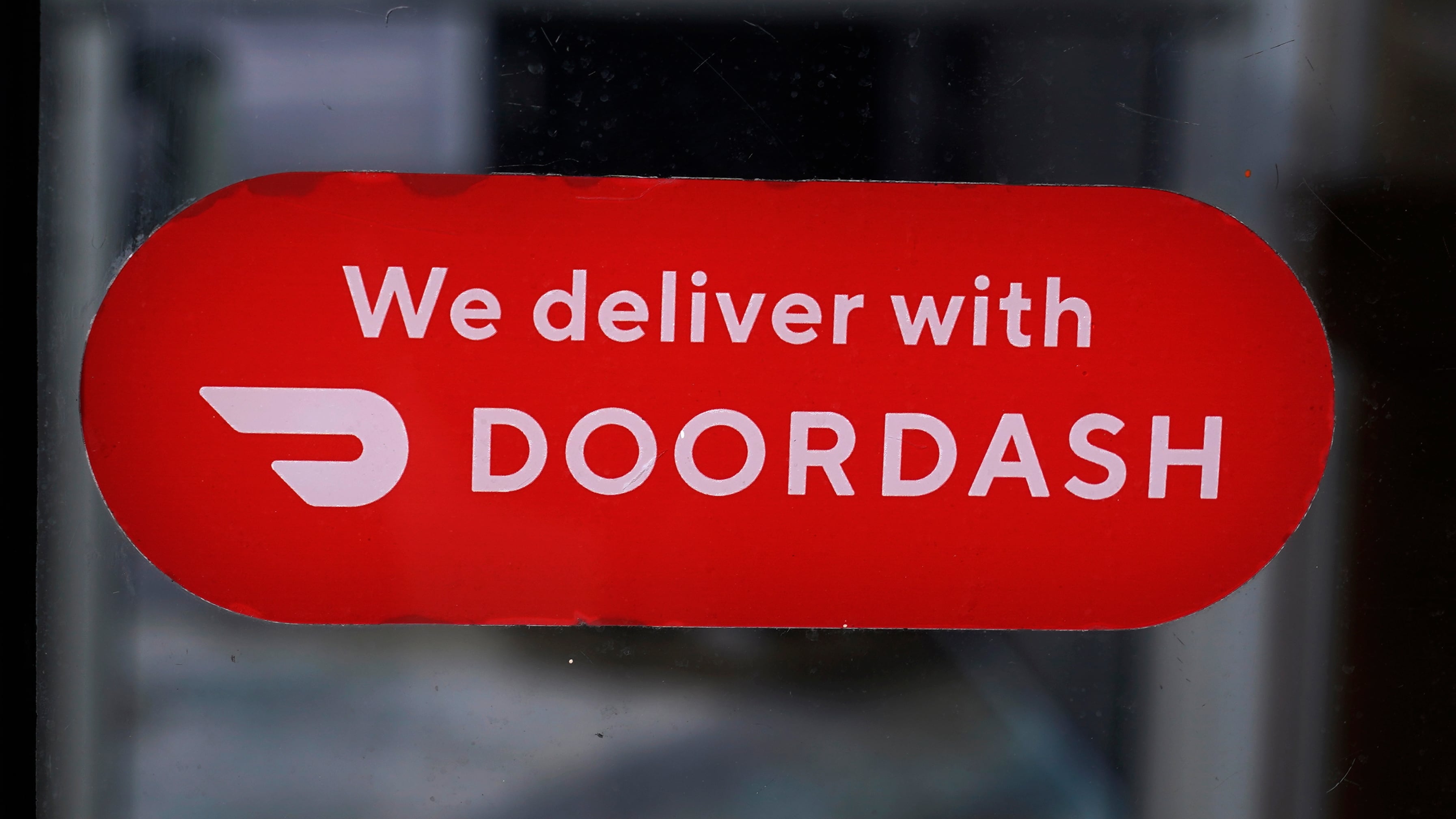DoorDash compra Instacart por USD 17.000 millones para desafiar el dominio de Walmart y Amazon en el delivery de supermercado