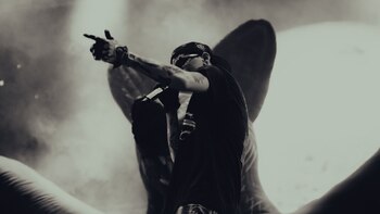 De las plazas al Movistar