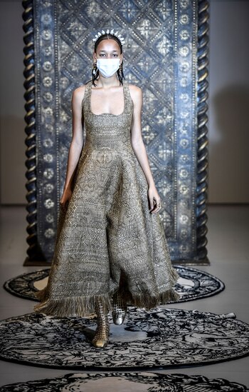 Todas las modelos lucieron en