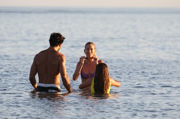 Nicole y Manu Urcera se