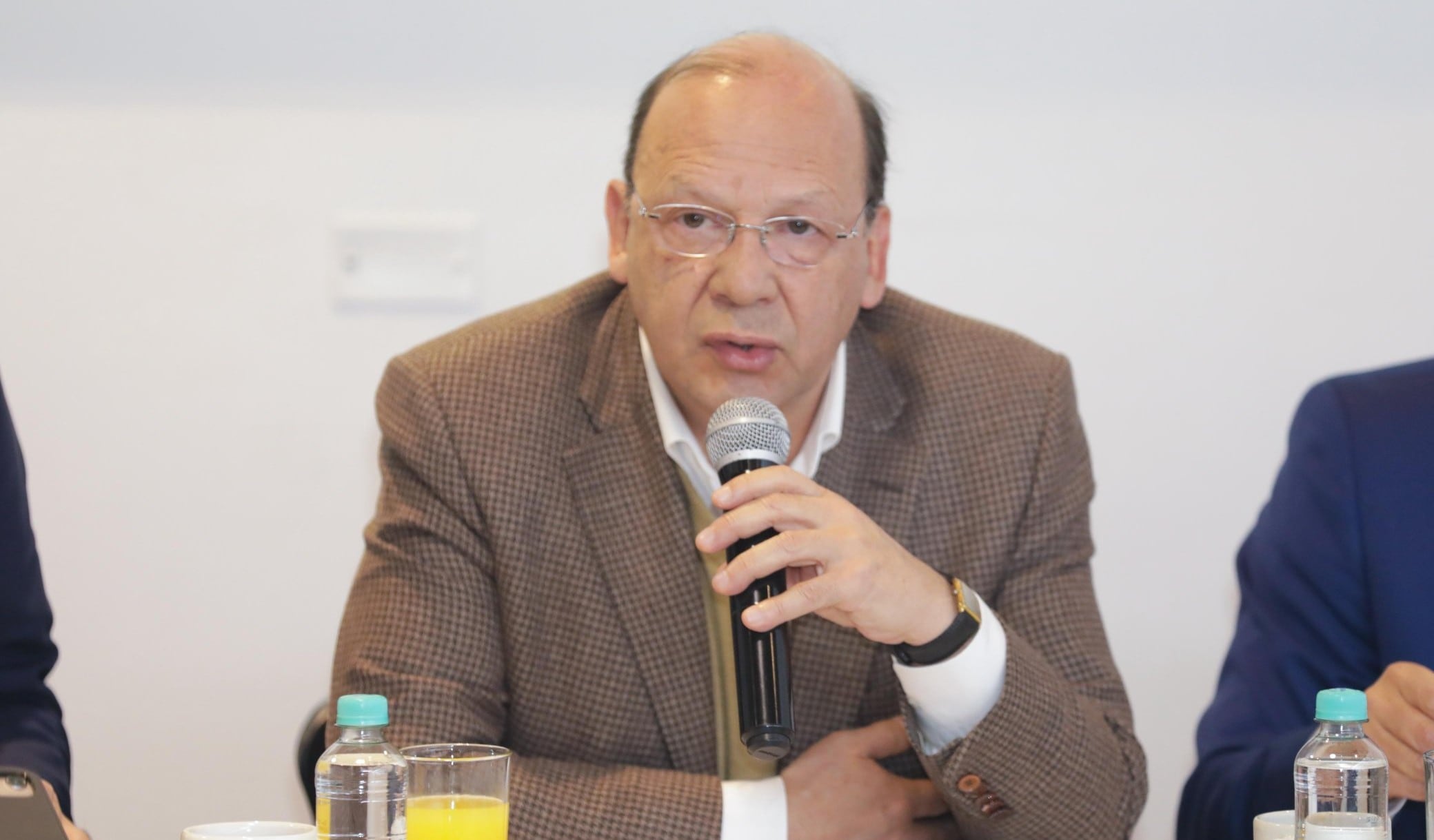 Reclamaciones por el 4x1.000 han aumentado ante la expectativa de una reforma que aún no se concreta - crédito @MinHacienda/X