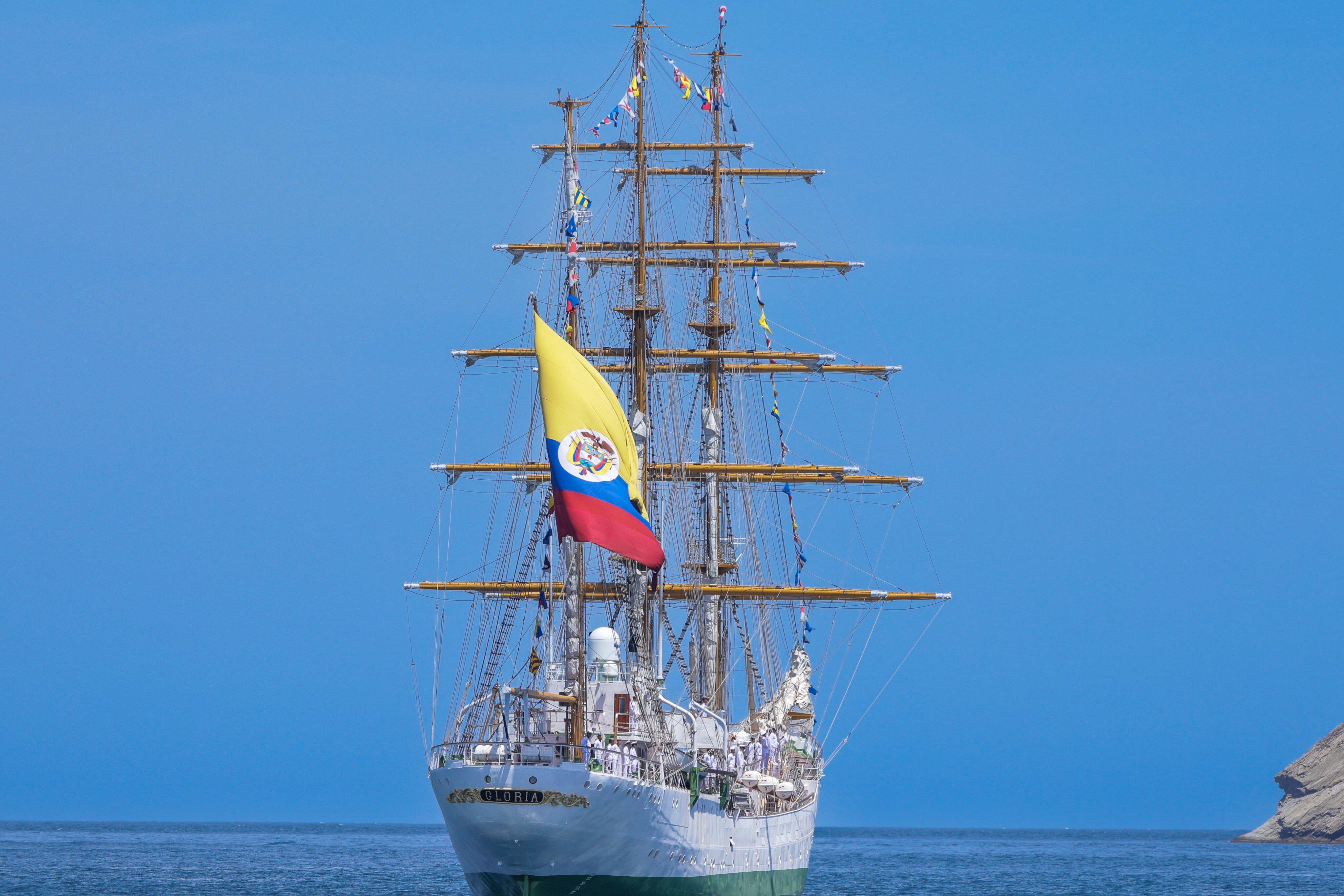 Un buque fue el atractivo principal del desfile en Santa Marta - crédito Presidencia