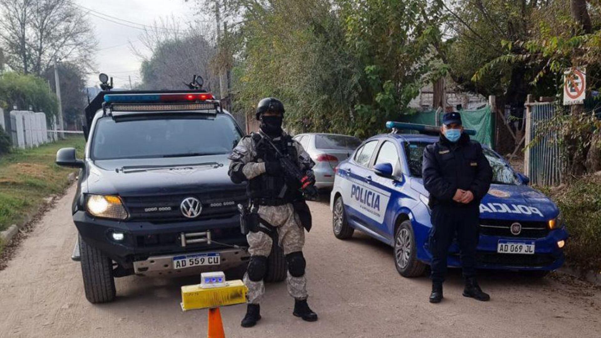 La Fuerza Policial Antinacarcotráfico en el allanamiento (mpfcordoba.gob.ar)