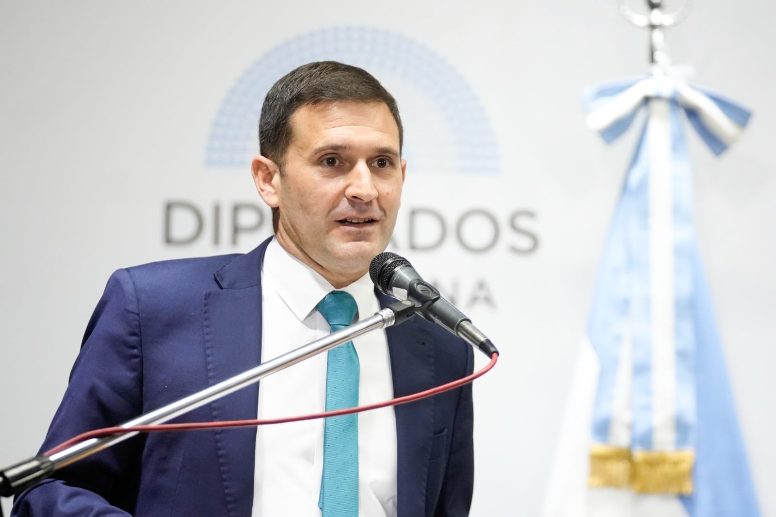 El diputado Pelli dijo que el documental sobre el coronel Argentino del Valle Larrabure