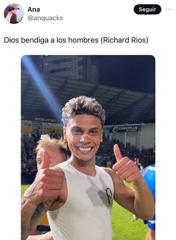 El jugador de futbol ha sido blanco de piropos por sus seguidores
