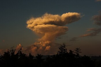 Volcán de Colima está activo