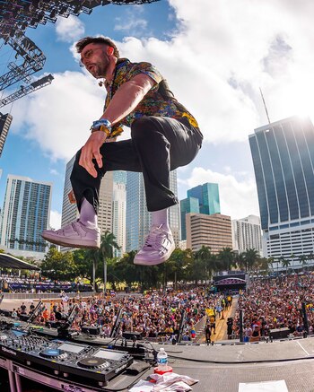 Frank Walker en plena acción.