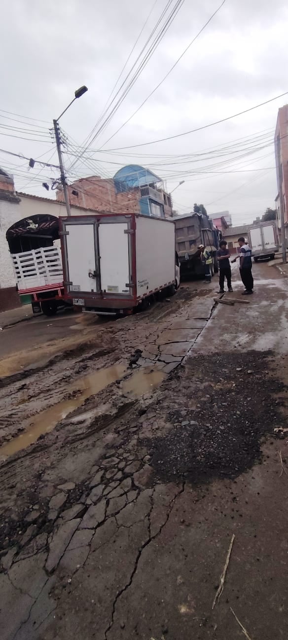 Las alertas operativas señalaron el asentamiento de estructuras sobre escombros y agua en los sectores de Fontibón y Patio Bonito- crédito Cortesía