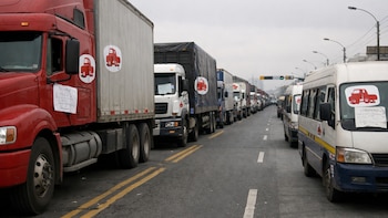 Paro de transportistas urbanos: gremio exige ser incluido en el subsidio al diésel que se le dio a carga e interprovincial