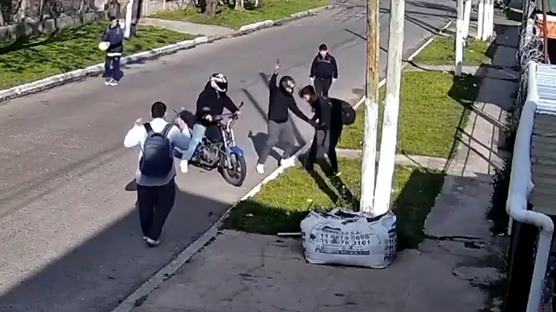Los delincuentes se encuentran prófugos