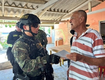 Más de 250 uniformados de la Policía, el Ejército, el Gaula Militar, la Sipol, la Sijín y Migración Colombia reforzaron la seguridad en Puerto Colombia - crédito Gobernación del Atlántico