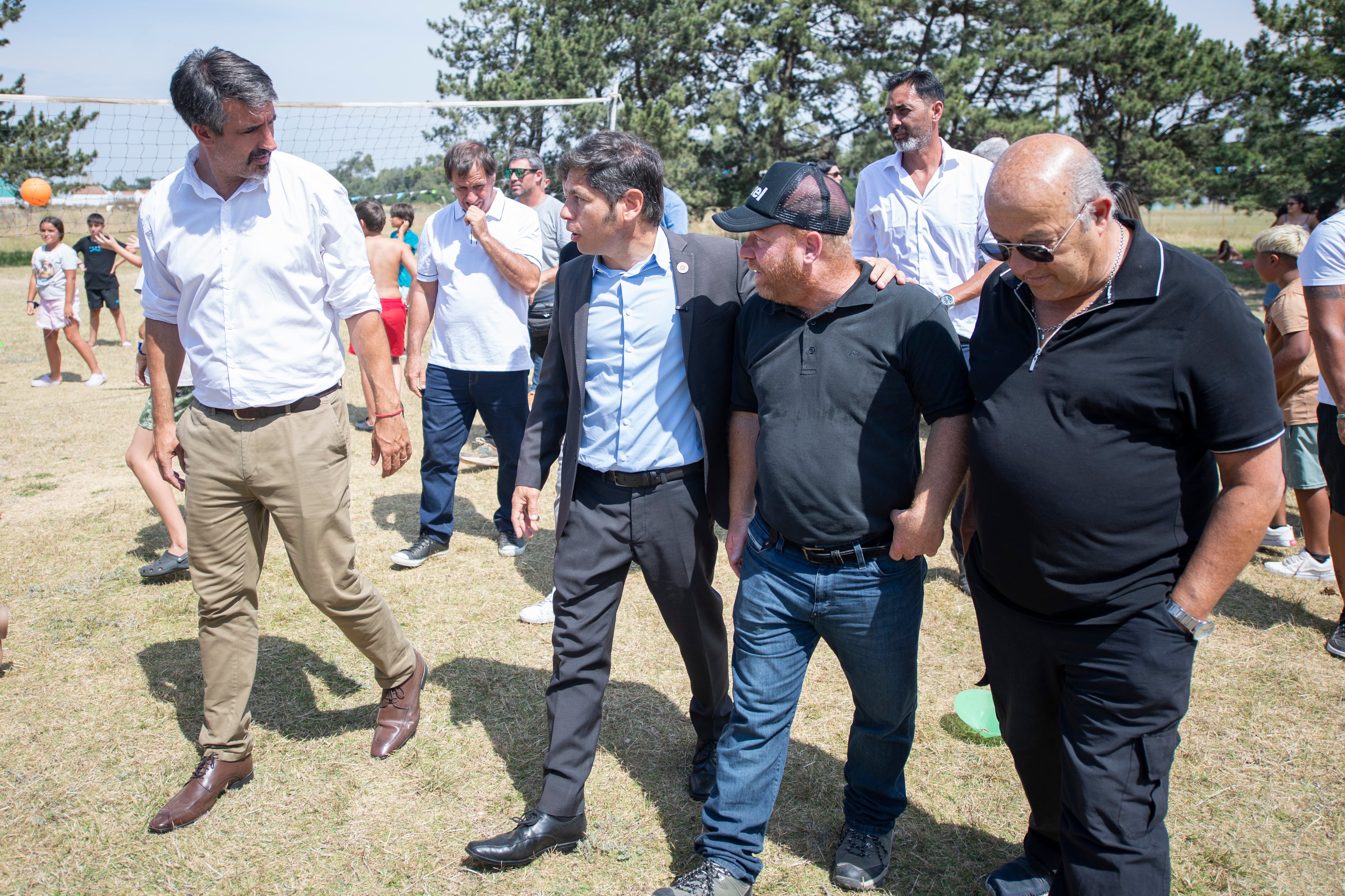 Kicillof se mantiene muy activo durante el verano y avanza en la construcción y consolidación de un frente anti Milei