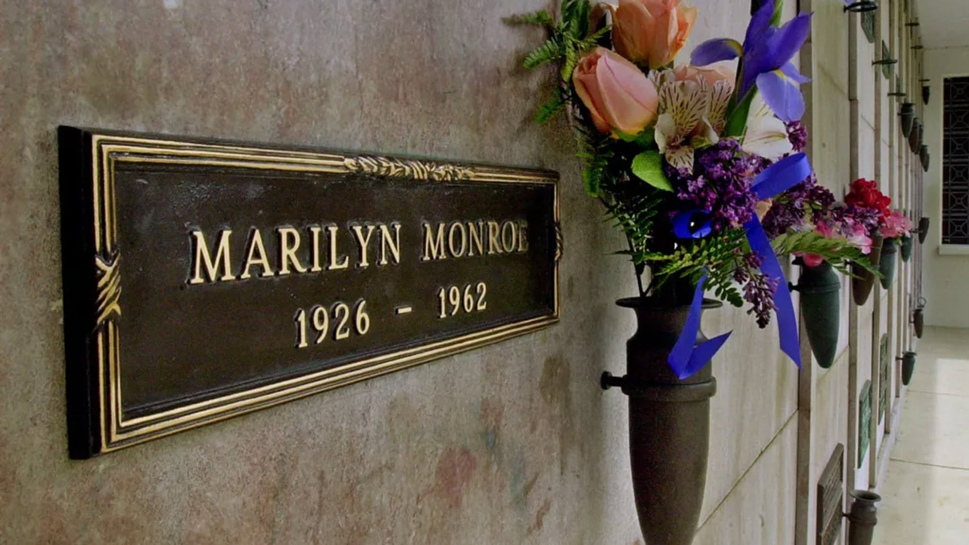 Realmente Marilyn Monroe descansa en paz?: los secretos detrás de su tumba  - Infobae