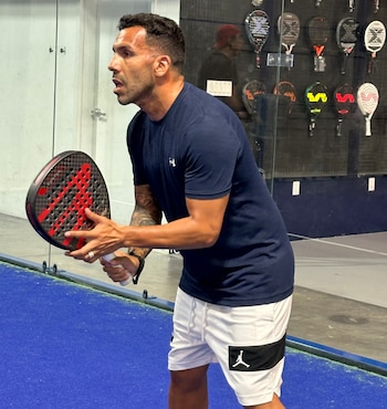 Los días de Tévez en Miami: juega al pádel y sigue los partidos de la Selección