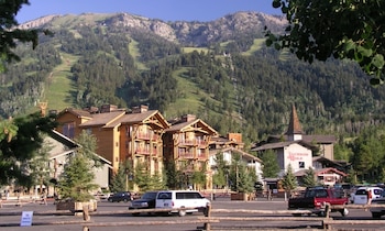 Teton Village es un acogedor