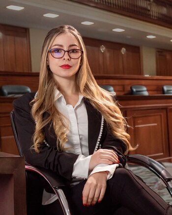 Abogada Laura Ramírez