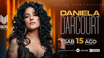 Cartel publicitario con la cantante Daniela Darcourt. Texto: 'Daniela Darcourt', 'Kallpa Club', 'Sab 15 Ago'. Logotipos de Joinnus y Entradas