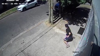 Un policía retirado fue baleado