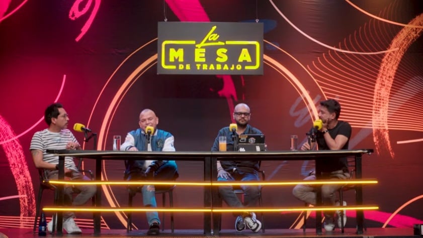 La entrevista recordó la estrecha relación entre artistas musicales y narcos - crédito captura de pantalla Monólogos sin Propina/YouTube