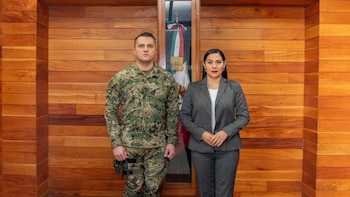 Indira Vizcaíno designa al teniente