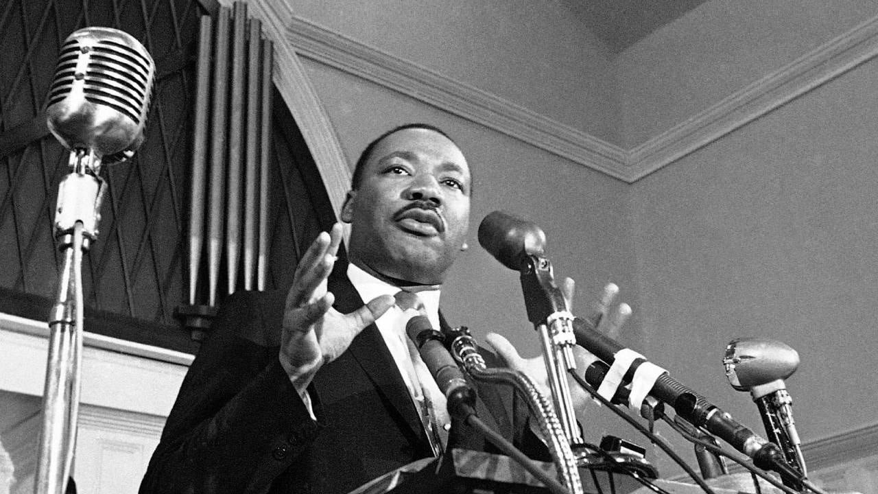 En febrero de 1960, King había regresado con su familia a Atlanta para desempeñarse como pastor asociado junto a su padre en la iglesia Ebenezer (AP)