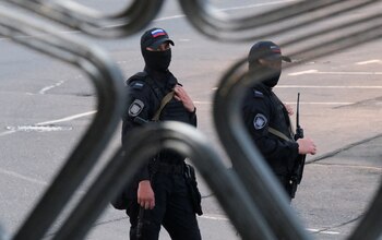 Oficiales de alta seguridad rusos