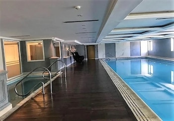 La piscina techada