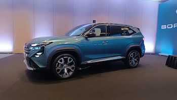 Con 2,7 metros de distancia