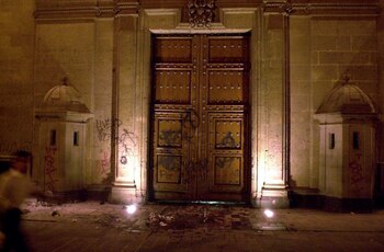 La puerta Mariana de