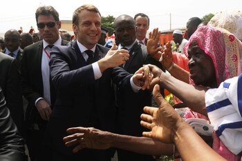 Emmanuel Macron durante su visita
