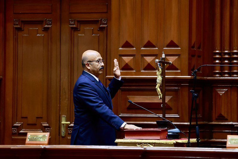 Óscar Reto derrota a Norma Yarrow y presidirá la Mesa Directiva de la Cámara de Diputados