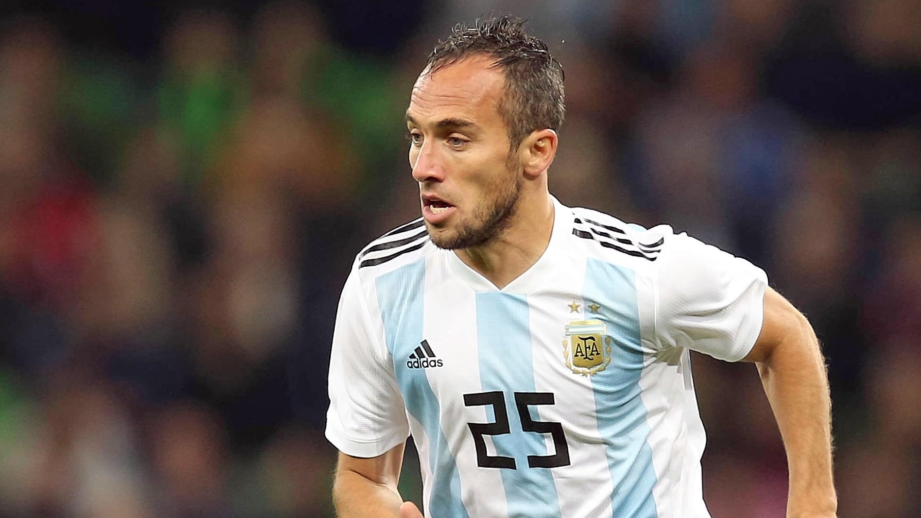 Belluschi, con la casaca de la selección argentina. Llegó a compartir plantel con Lionel Messi (Getty Images)
