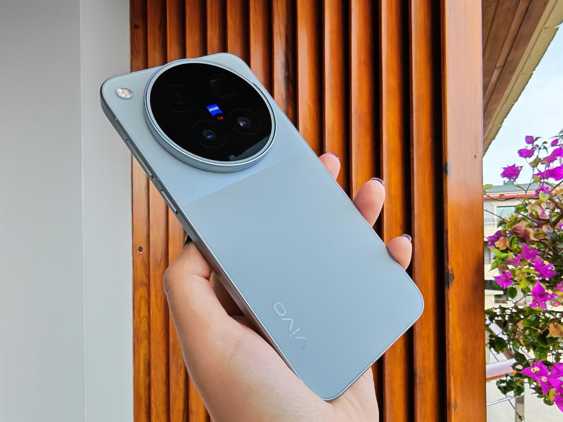 Llegan a España los nuevos vivo X500 Pro y Pro Max: cámara ZEISS 200 MP, batería de 6.750 mAh y Dimensity 9.600 Pro