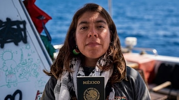 Activista mexicana interceptada por Israel graba video de emergencia: pide a Sheinbaum posicionarse “del lado de la justicia y la humanidad”