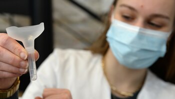 Un análisis de saliva podría