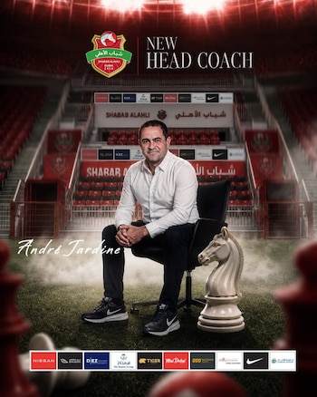 El técnico brasileño dirigirá al Shabab Al Ahli Club, de Emiratos Árabes Unidos