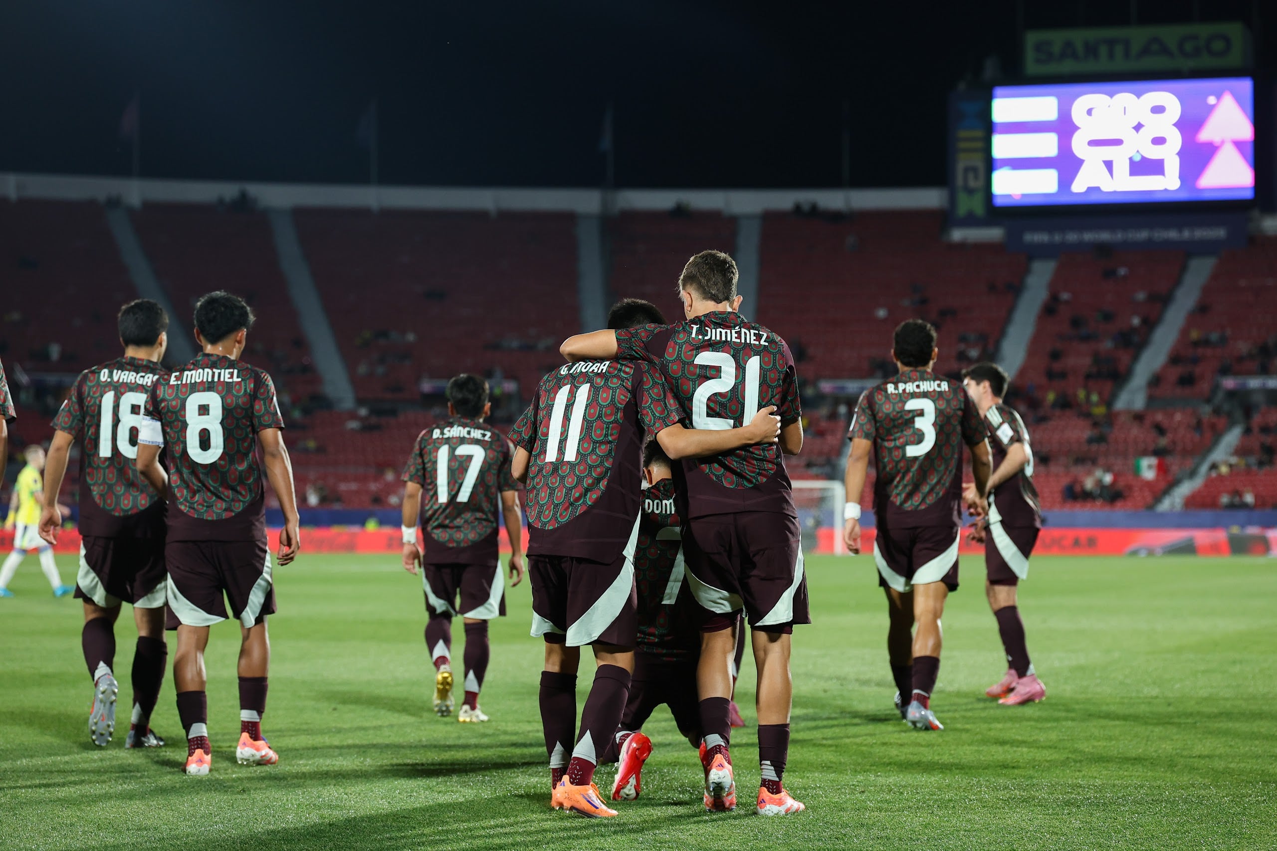 Los mexicanos le plantaron juego a los brasileños y vendieron cara la derrota. (TW @miseleccionsubs)