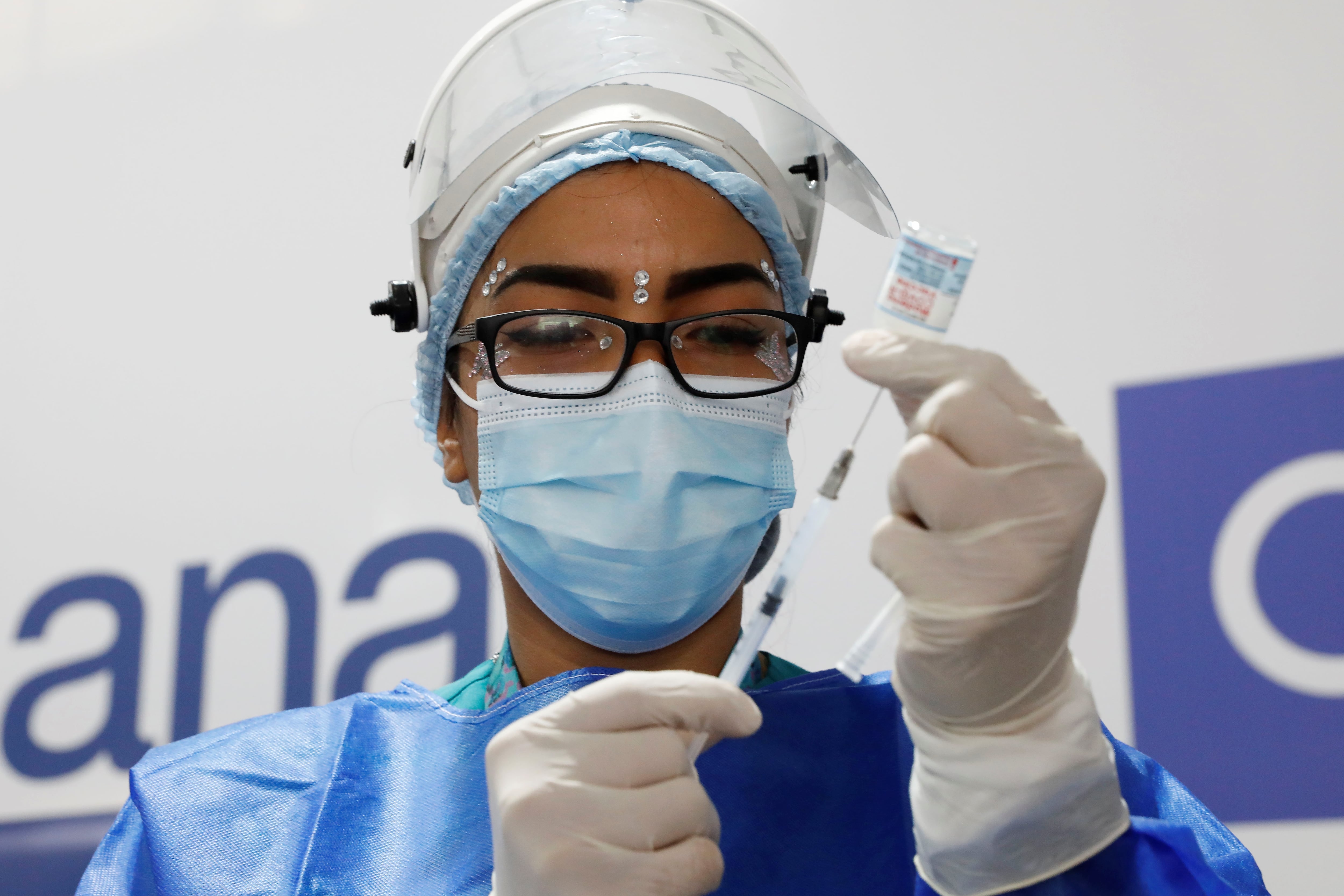 La validación de la inscripción por la entidad territorial de salud define quiénes pueden participar en la asignación del SSO - crédito Carlos Ortega/EFE
