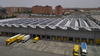 Correos instala nuevas placas fotovoltaicas