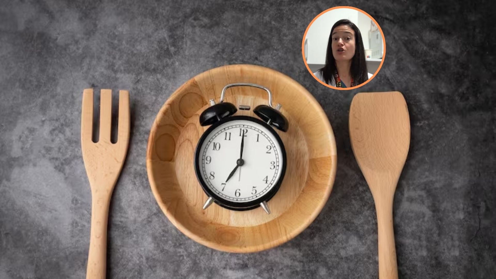 Inés Moreno, traumatóloga, avisa sobre la importancia de ayunar antes de un análisis (TikTok / @latraumatologageek)