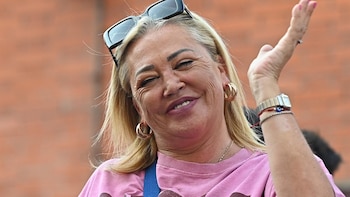 "En nuestra casa era una festividad todo". Belén Esteban responde al duro reproche de Julia Janeiro