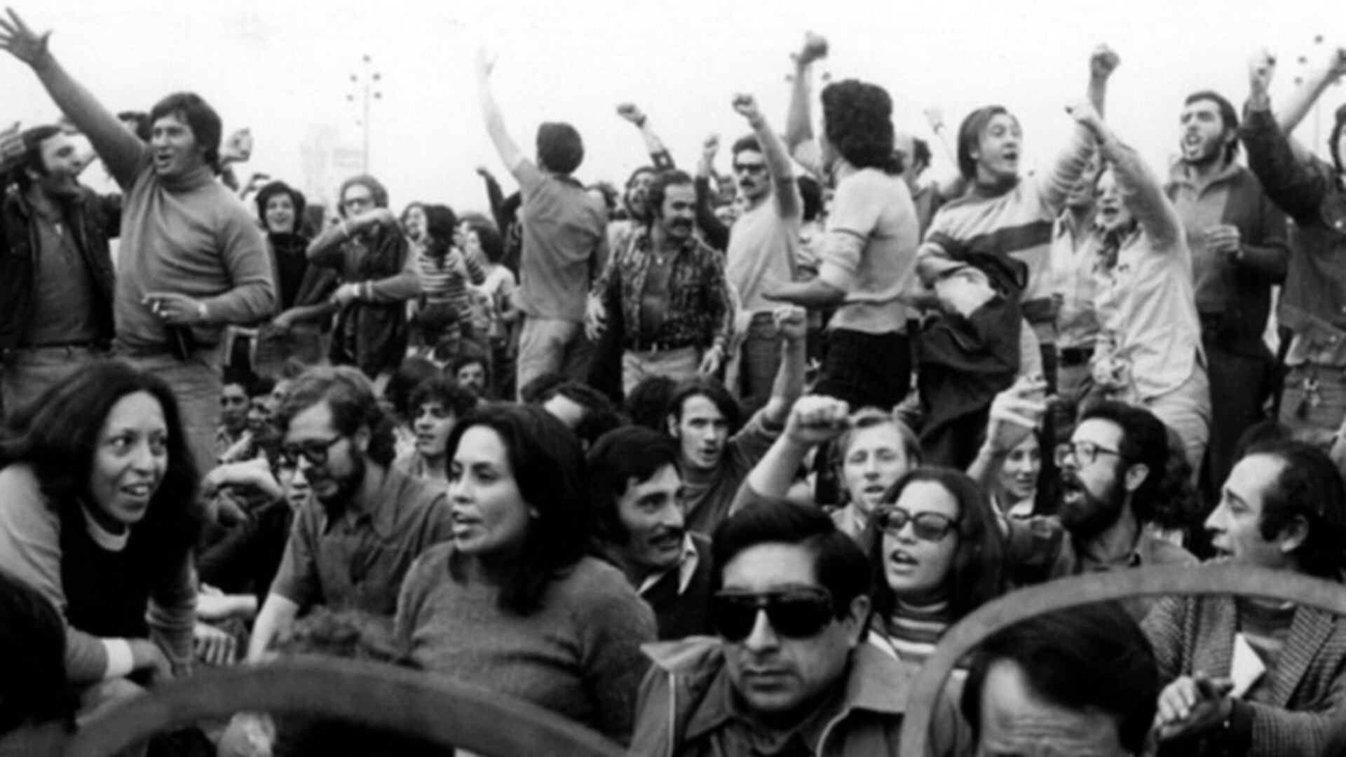 El Cordobazo también se nutrió de muchas mujeres. La periodista y fotógrafa Bibiana Fulchieri contó su participación vital en un libro publicado en 2022