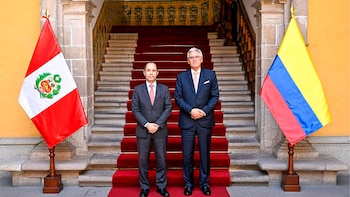 Perú y Colombia restablecen relaciones