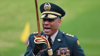 El general (r) Eduardo Zapateiro enfrentará una nueva audiencia de imputación de cargos por presunto acoso sexual el viernes 8 de mayo
